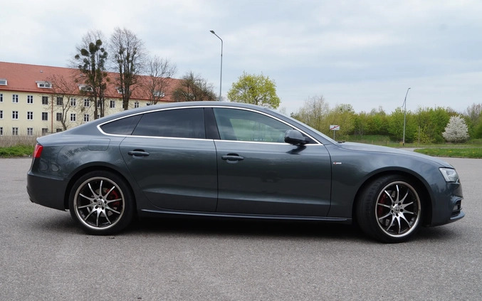Audi A5 cena 44900 przebieg: 425000, rok produkcji 2012 z Elbląg małe 106